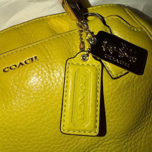 Coach Madison Minetta—acid green - Picture 2 of 8